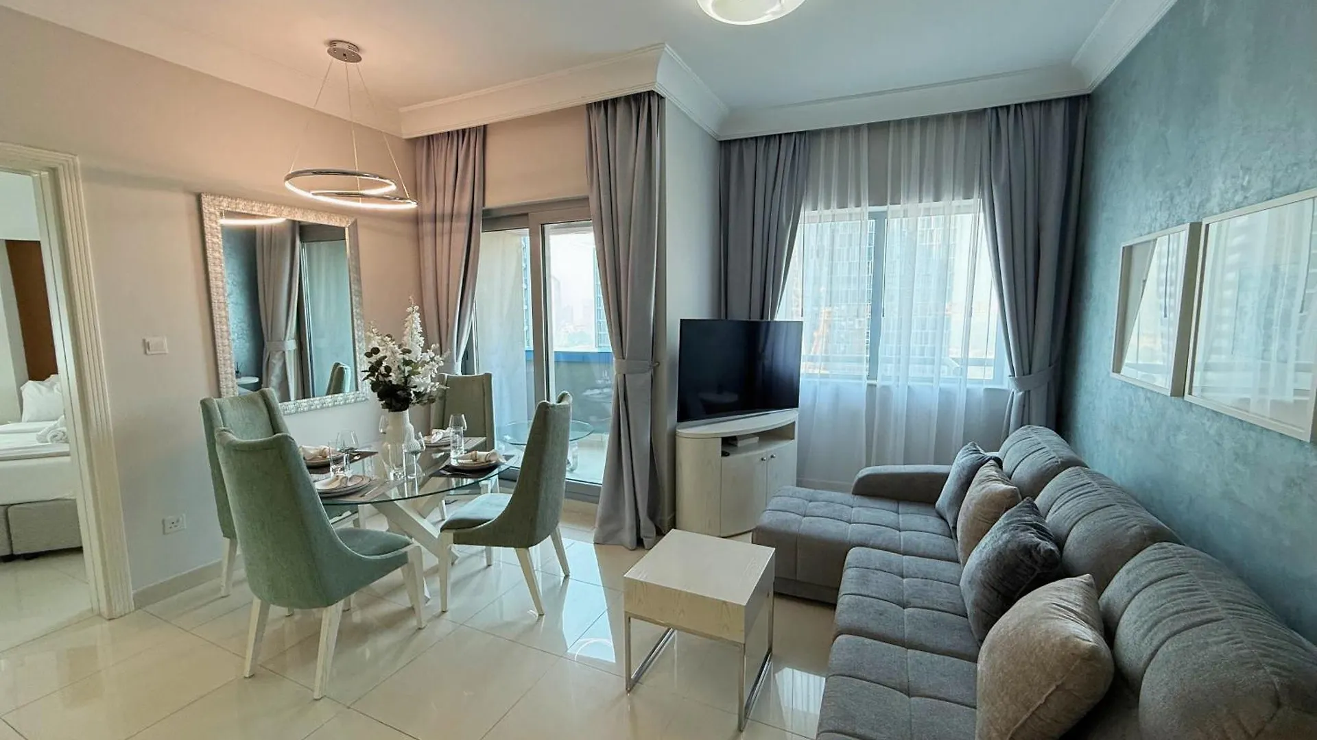 Stylish 1Br, 2Min To Dubai Mall Apartment